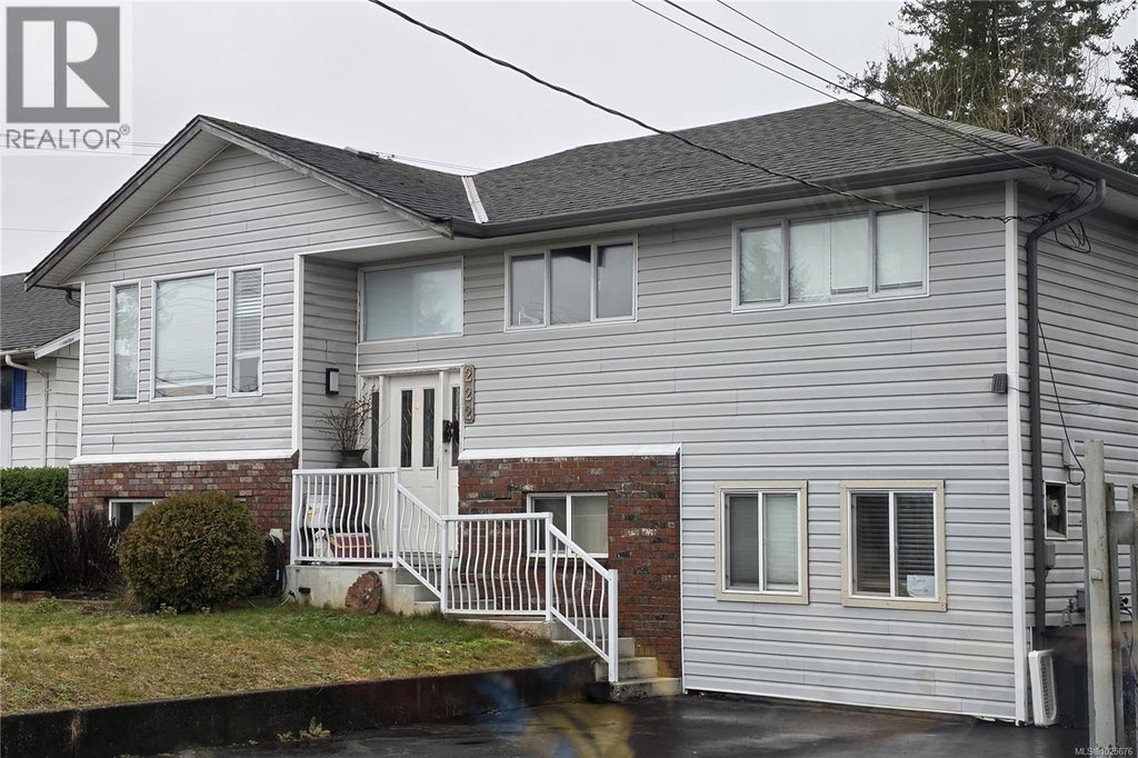 222 Thulin Street, Campbell River