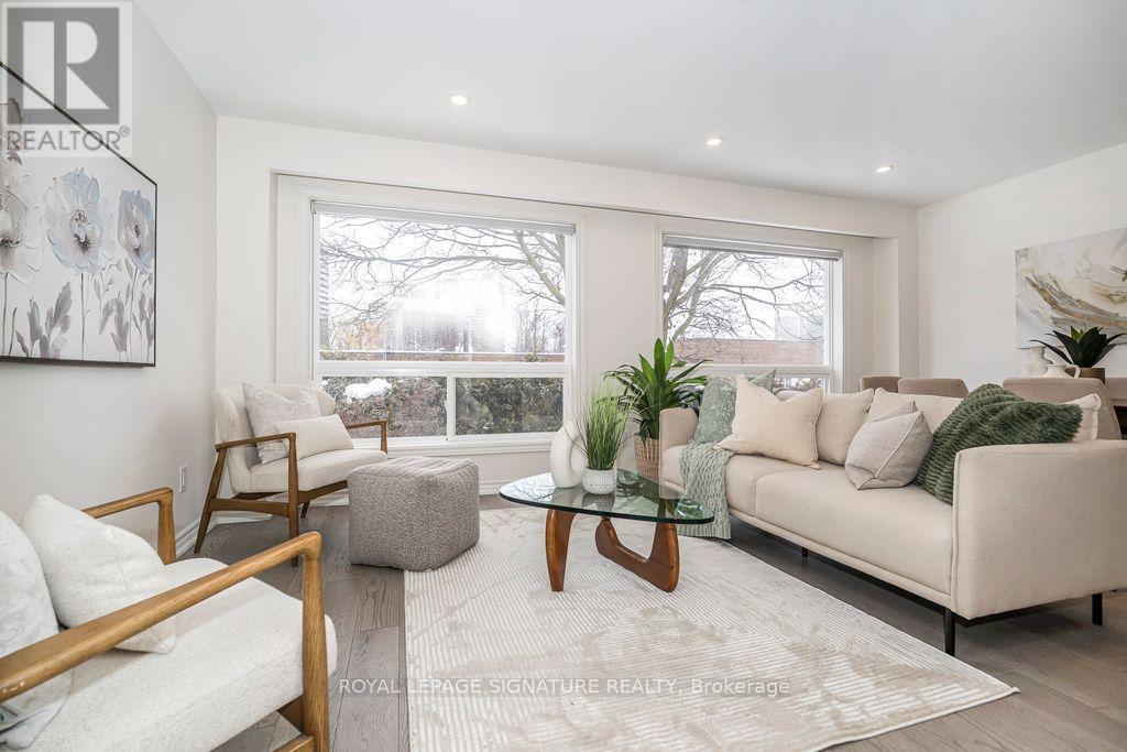 16 Corvus Starway, Toronto (henry Farm)