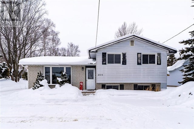 2515 Old Highway 69 N, Val Caron