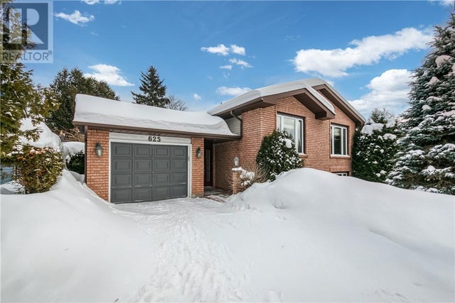 625 Downland Avenue, Sudbury