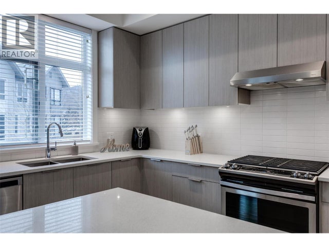 Photo of Listing #10373502