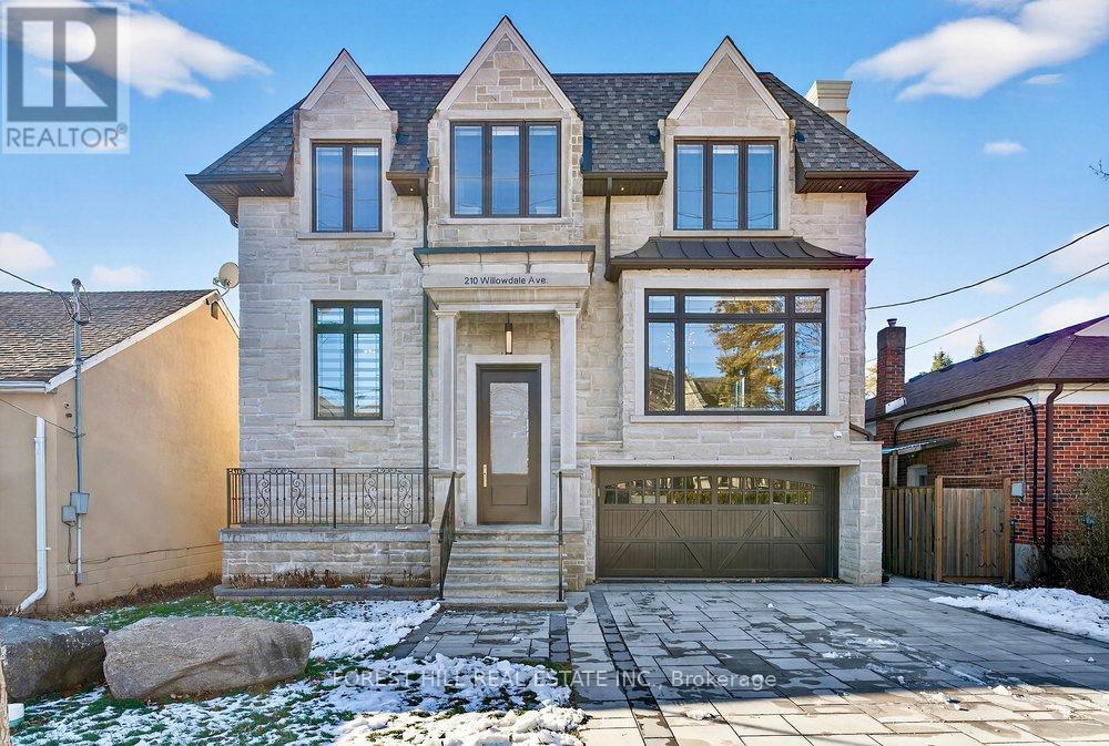 210 Willowdale Avenue, Toronto (willowdale East)