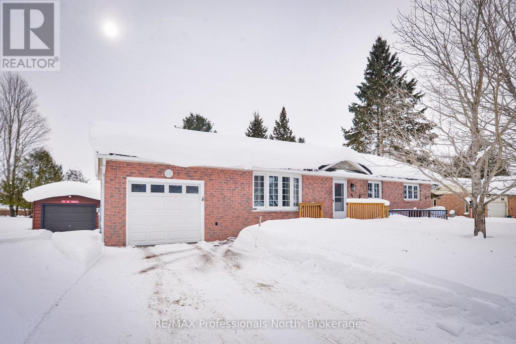 76 Westvale Drive, Bracebridge (monck (bracebridge))