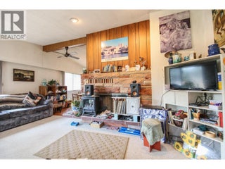 698 Green Lake Road. Oliver, British Columbia