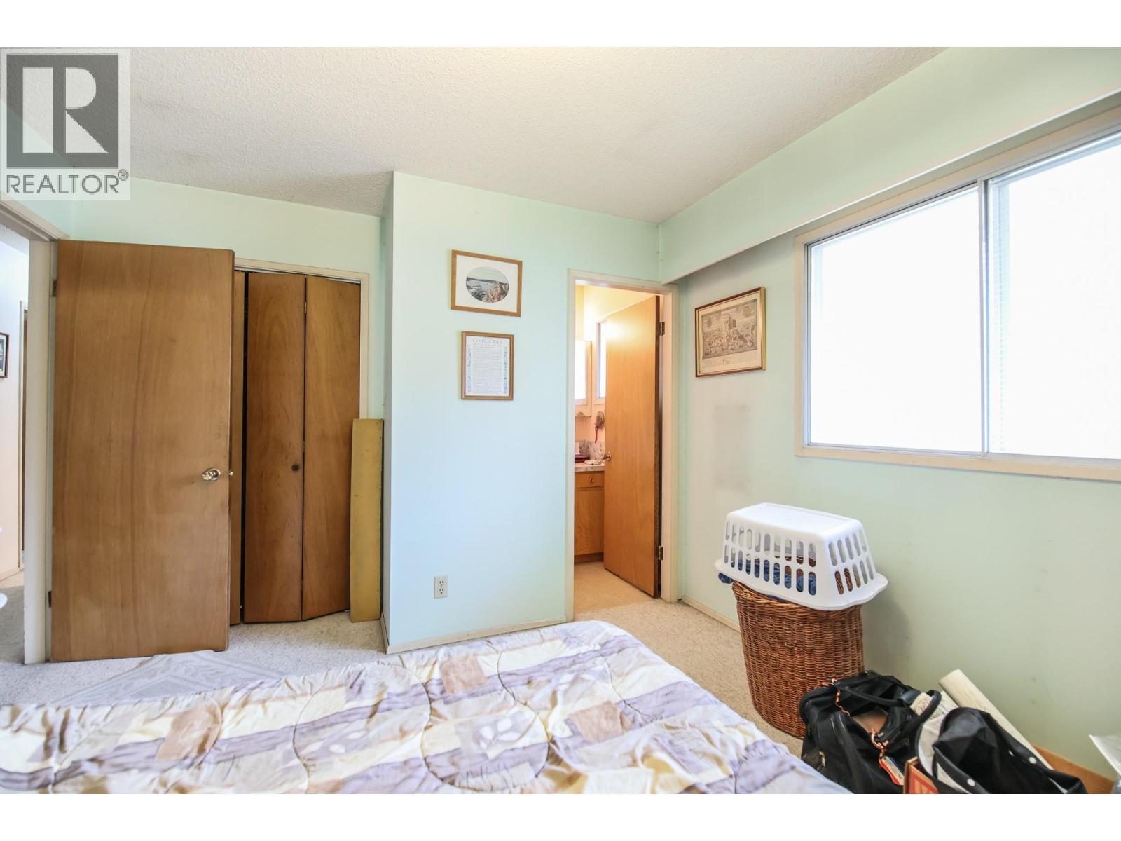 698 Green Lake Road. Oliver, British Columbia