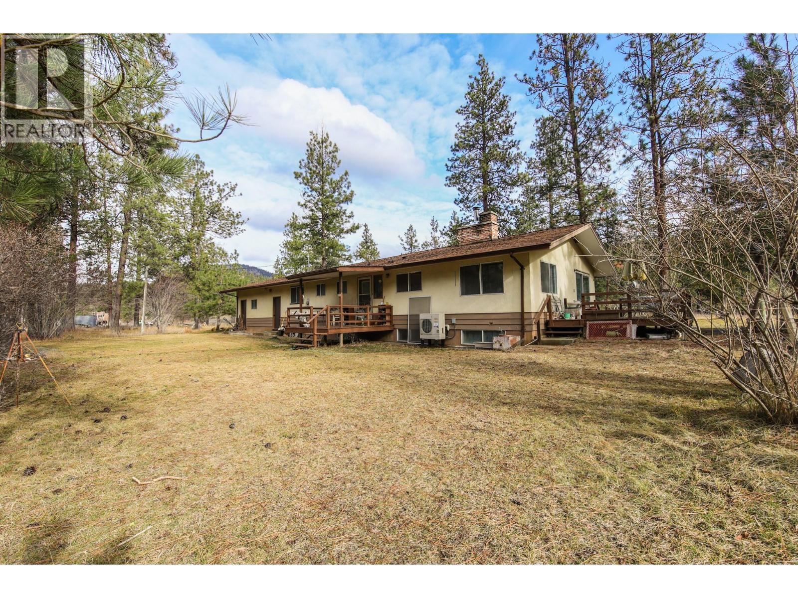 698 Green Lake Road. Oliver, British Columbia