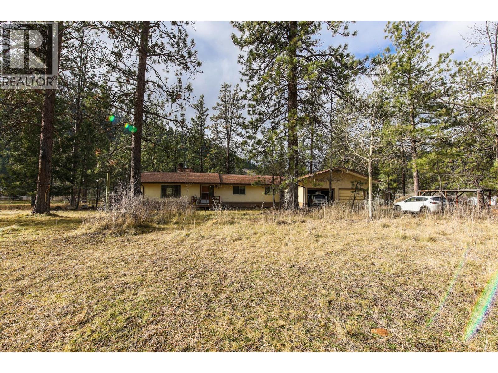 698 Green Lake Road. Oliver, British Columbia