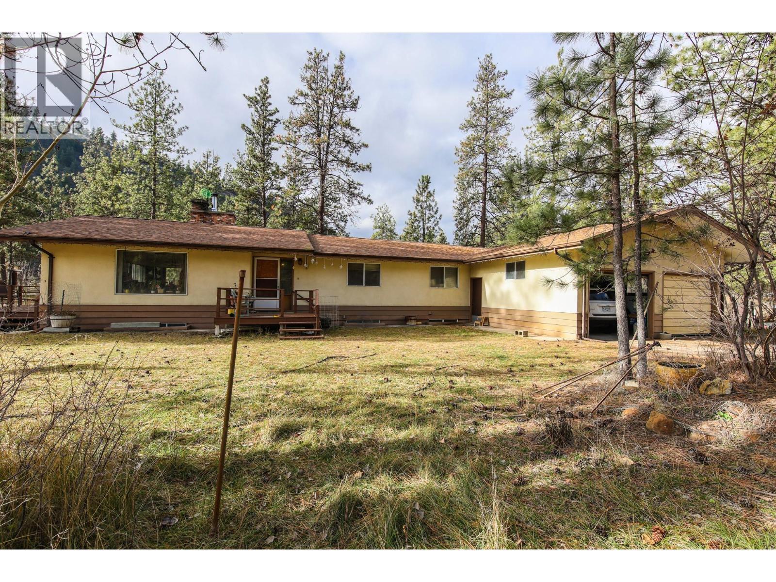 698 Green Lake Road. Oliver, British Columbia