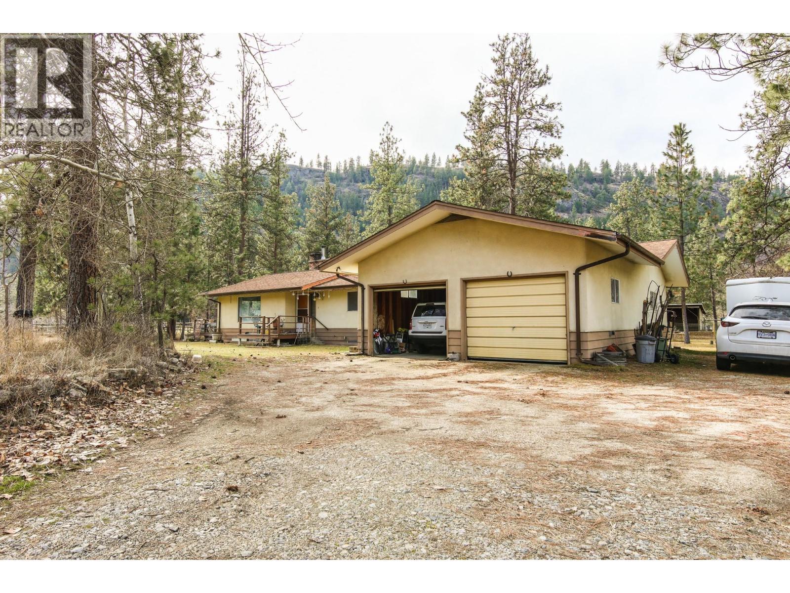 698 Green Lake Road. Oliver, British Columbia