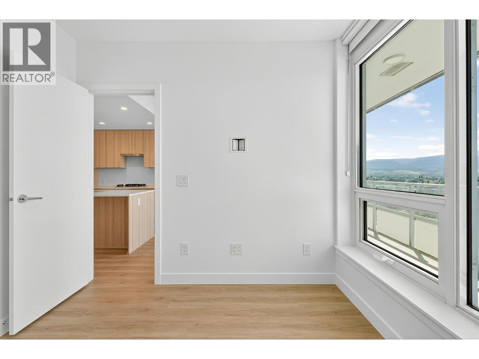 238 Leon Avenue Unit# 1505. Kelowna, British Columbia