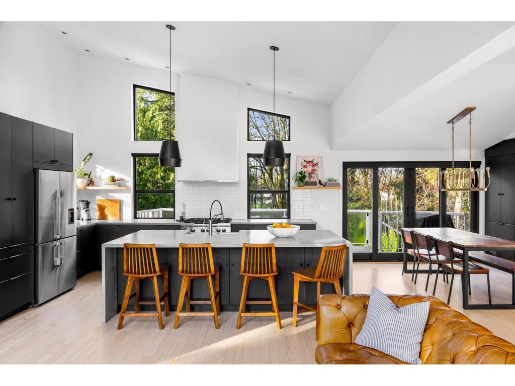 7869 229 Street, Langley