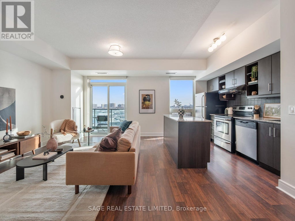 909 - 35 Brian Peck Crescent, Toronto (thorncliffe Park)