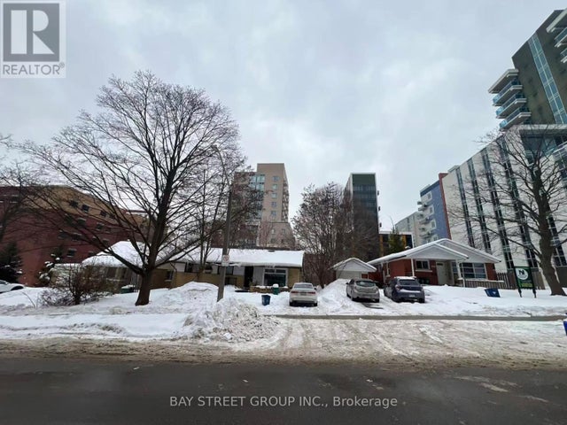 249 Sunview Street, Waterloo