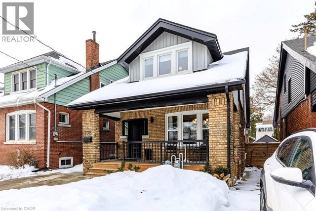 108 Rosslyn Avenue S, Hamilton