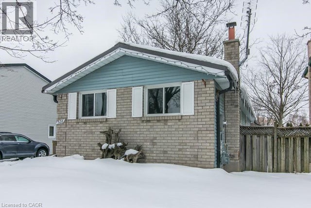 528 Whitelaw Road, Guelph