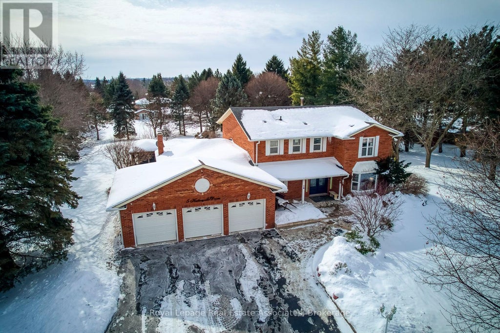 5 Huttonville Drive, Brampton (huttonville)