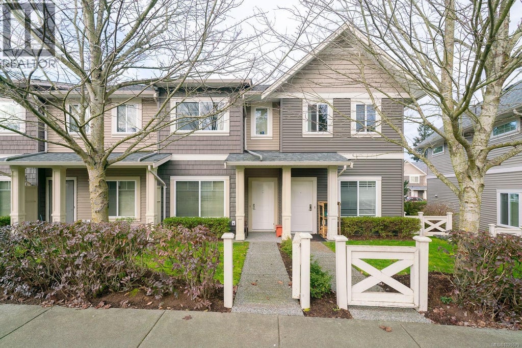 602 1675 Crescent View Drive, Nanaimo