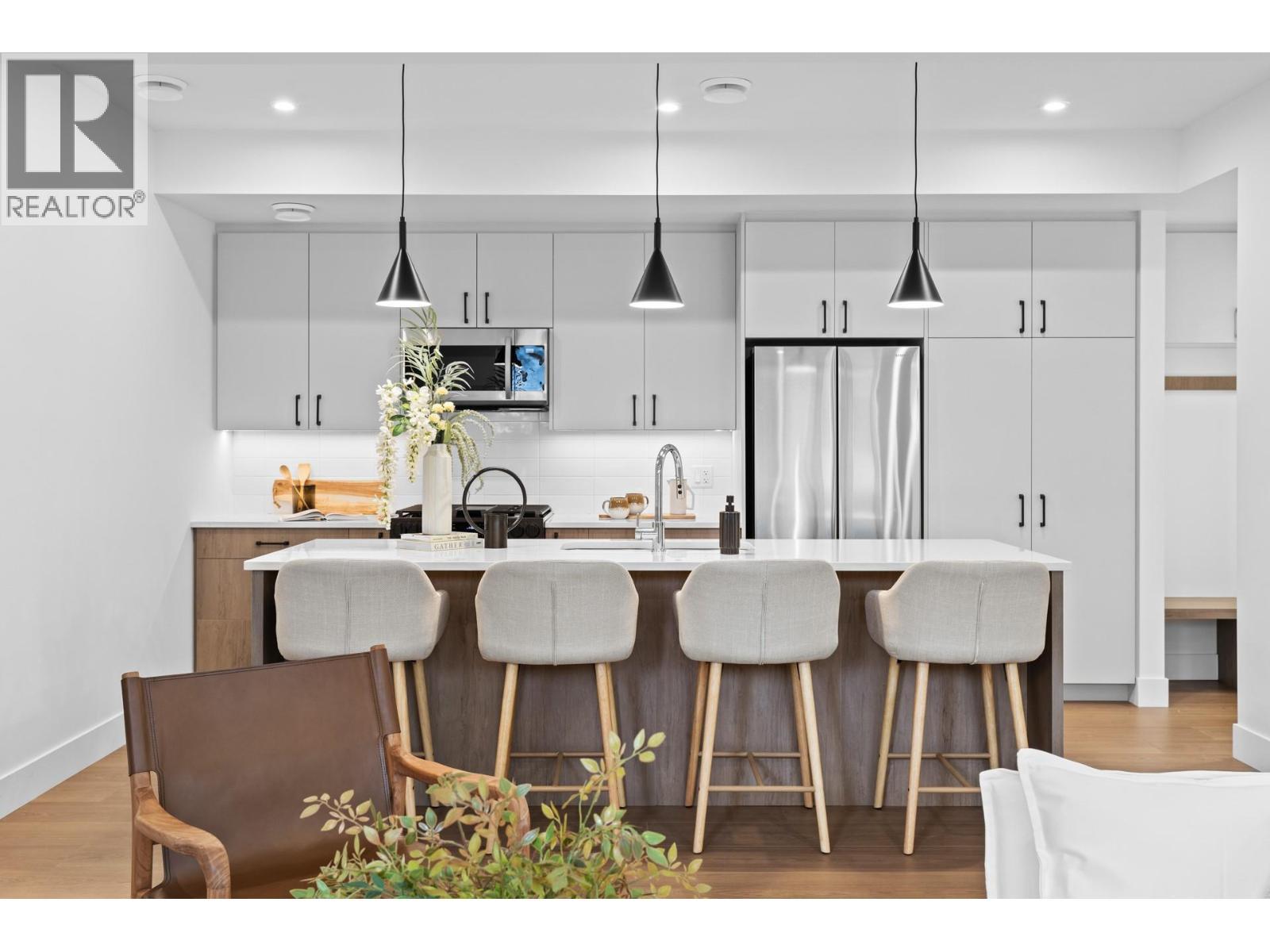 1463 Inkar Road Unit# 5. Kelowna, British Columbia