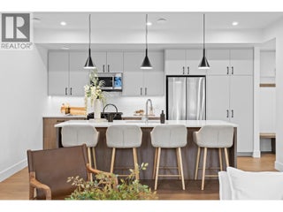 1463 Inkar Road Unit# 5. Kelowna, British Columbia