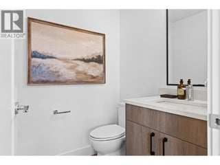 1463 Inkar Road Unit# 5. Kelowna, British Columbia