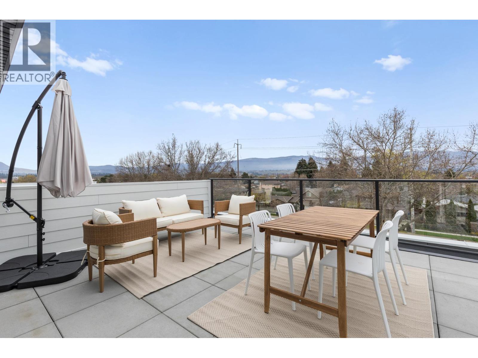 1463 Inkar Road Unit# 5. Kelowna, British Columbia