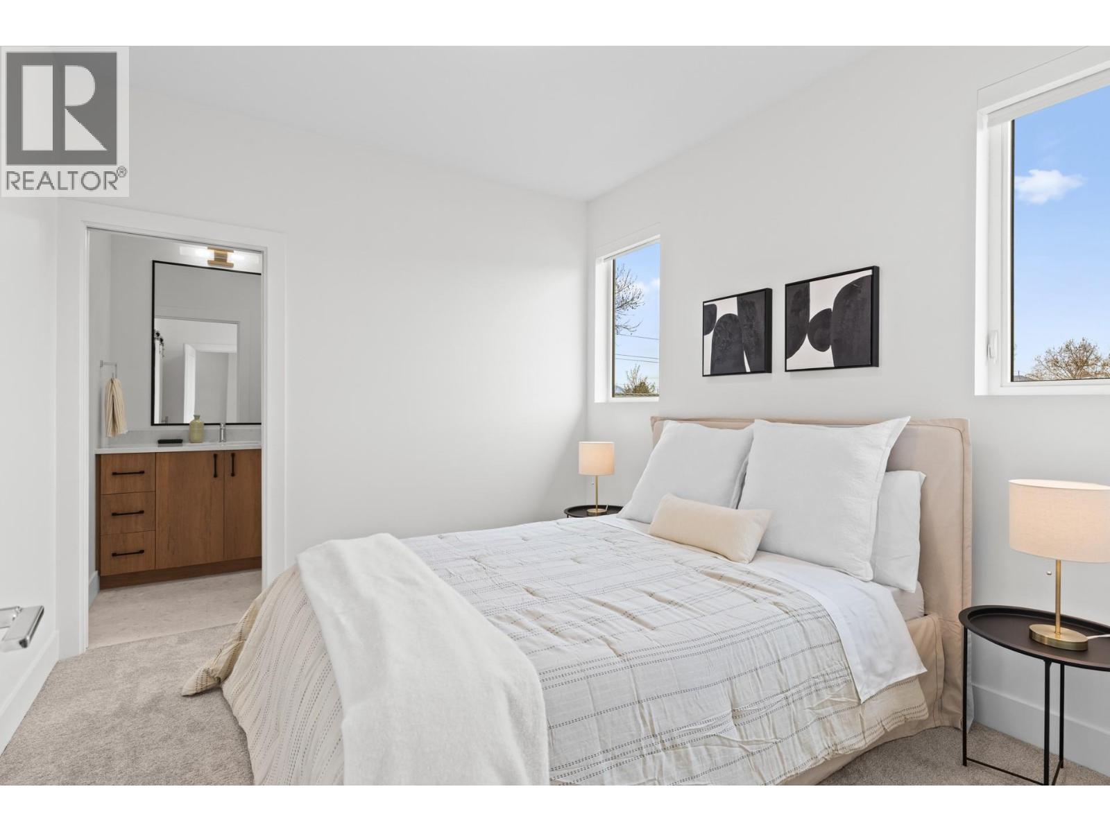 1463 Inkar Road Unit# 4. Kelowna, British Columbia