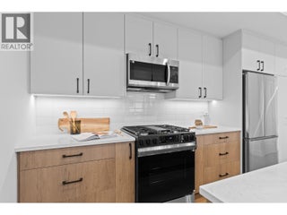 1463 Inkar Road Unit# 4. Kelowna, British Columbia