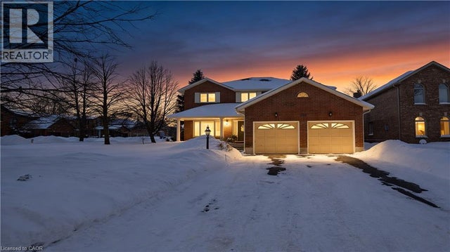 599 Stonebury Crescent, Waterloo