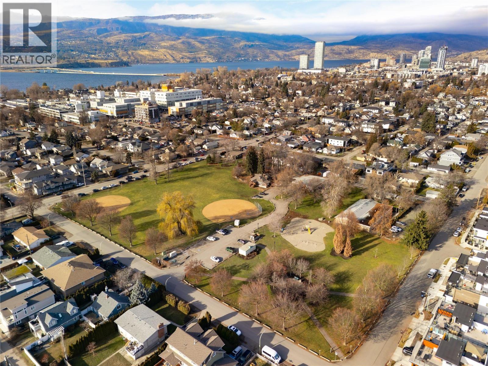 743 Morrison Avenue Unit# 5. Kelowna, British Columbia