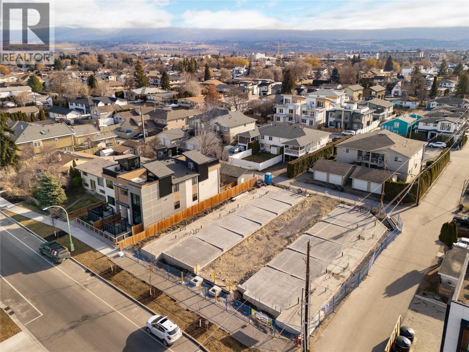 743 Morrison Avenue Unit# 3. Kelowna, British Columbia