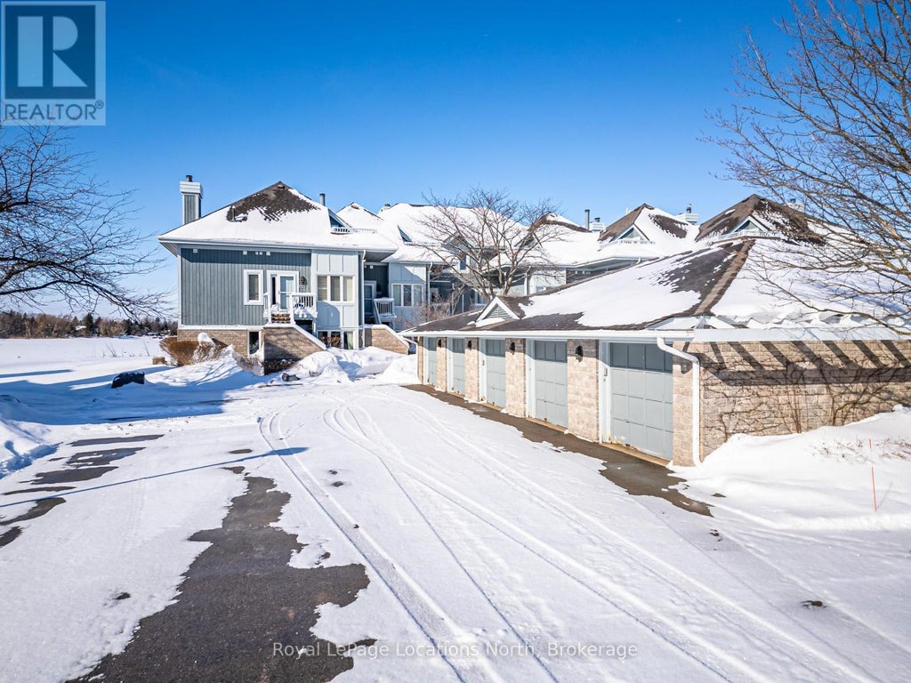 864 Suncrest Circle, Collingwood