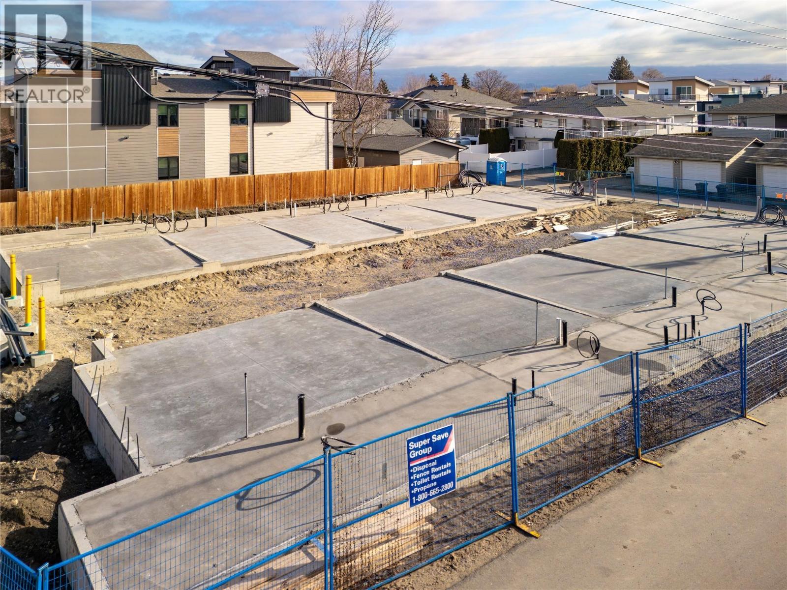 735 Morrison Avenue Unit# 3. Kelowna, British Columbia