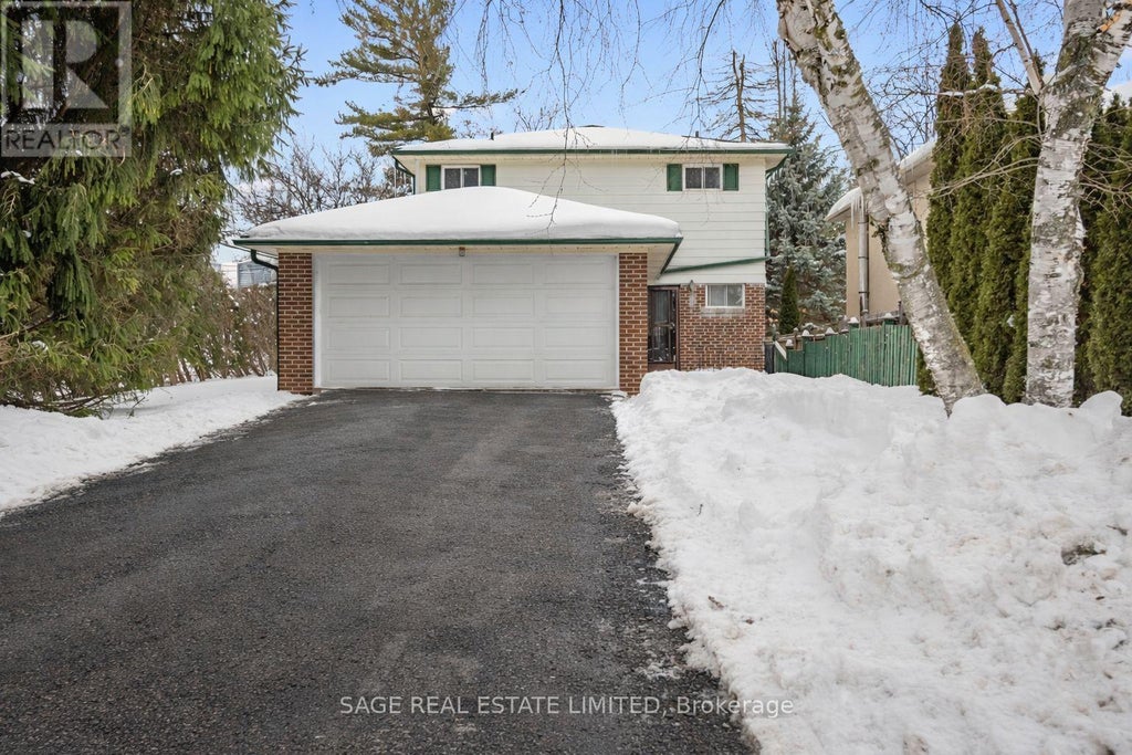 2 Johnson Street, Markham (thornhill)