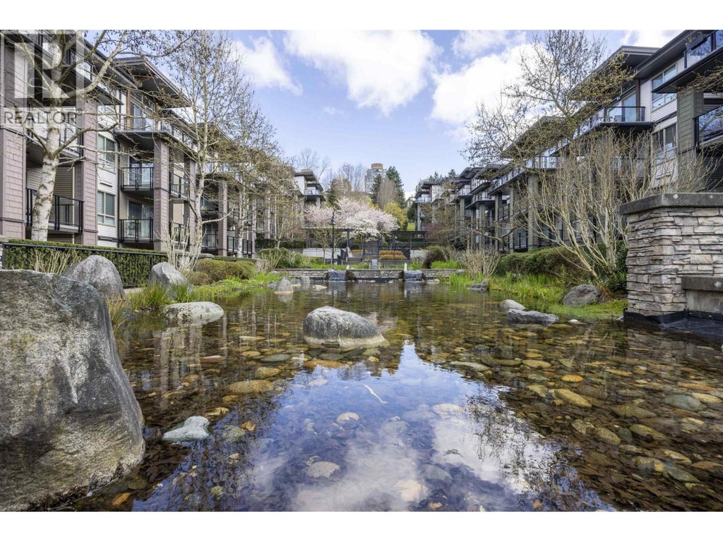 311 7428 Byrnepark Walk, Burnaby