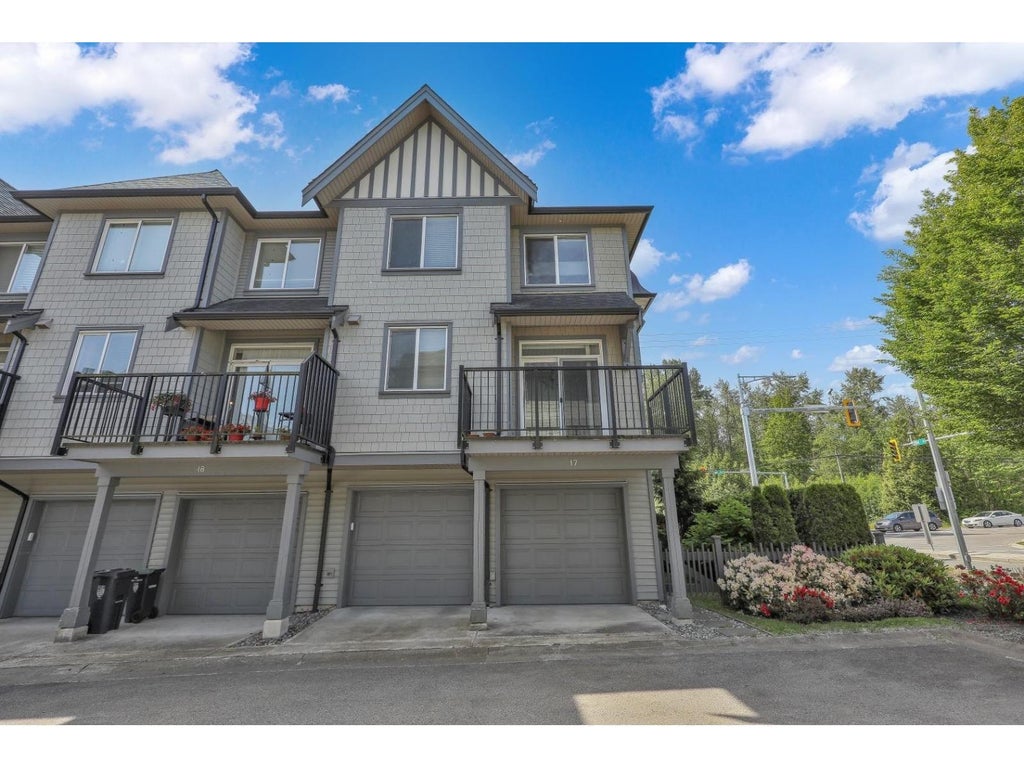 17 8050 204 Street, Langley