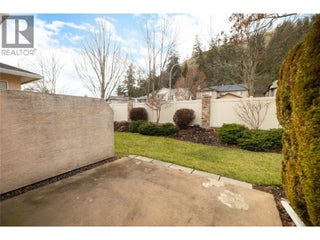 527 Yates Road Unit# 26. Kelowna, British Columbia