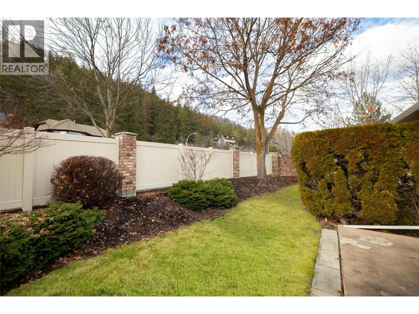 527 Yates Road Unit# 26. Kelowna, British Columbia