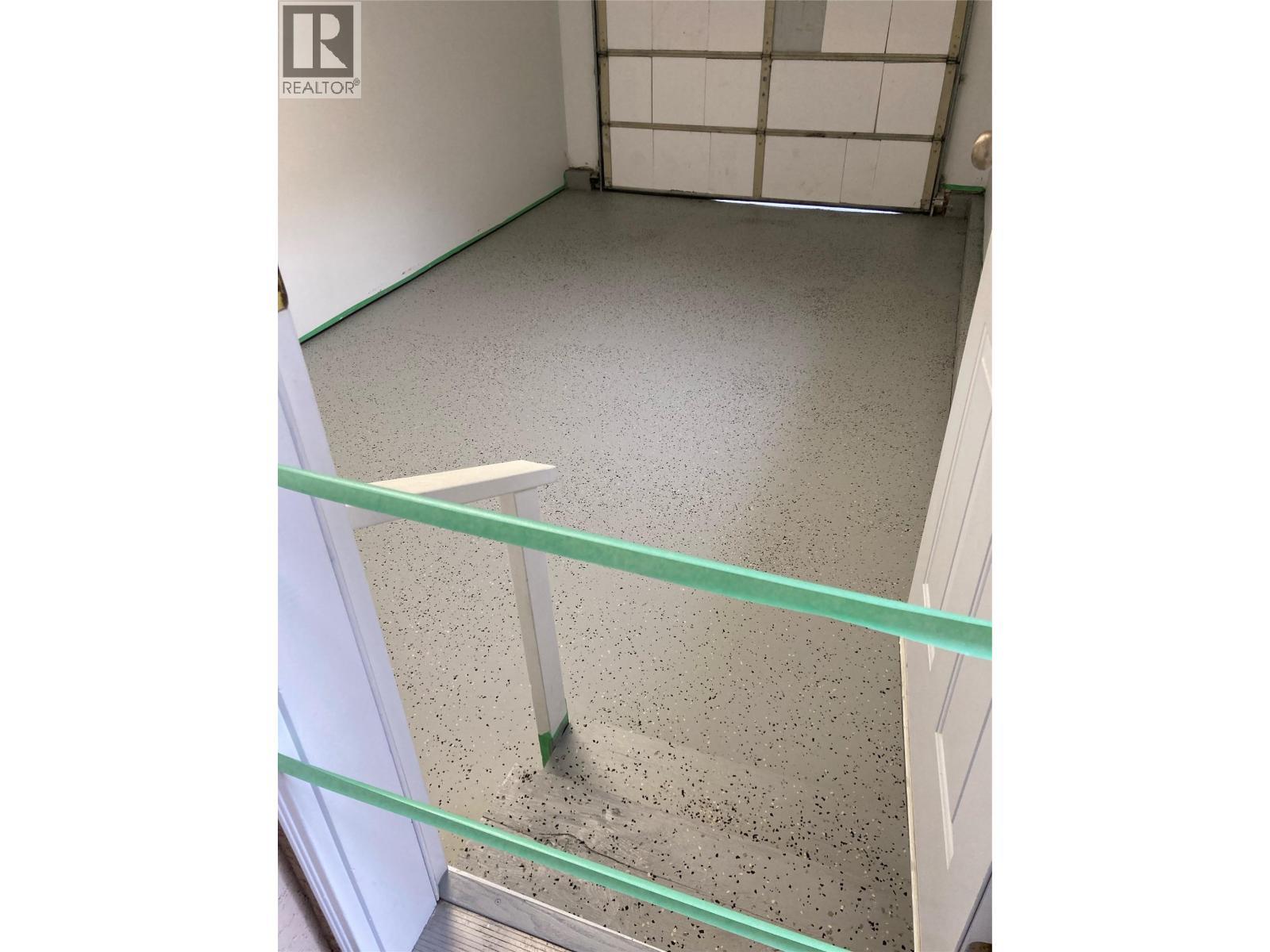 527 Yates Road Unit# 26. Kelowna, British Columbia