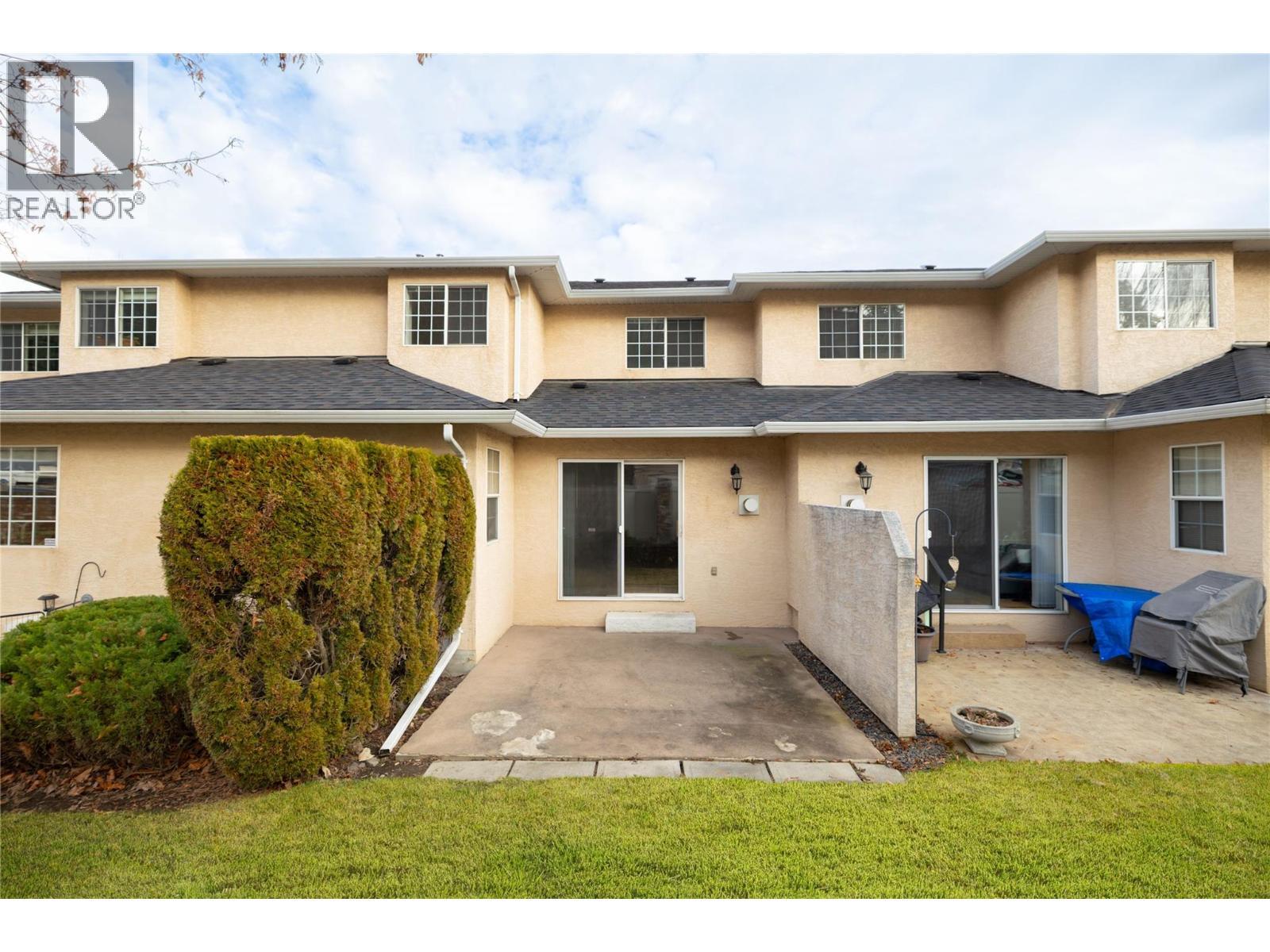 527 Yates Road Unit# 26. Kelowna, British Columbia