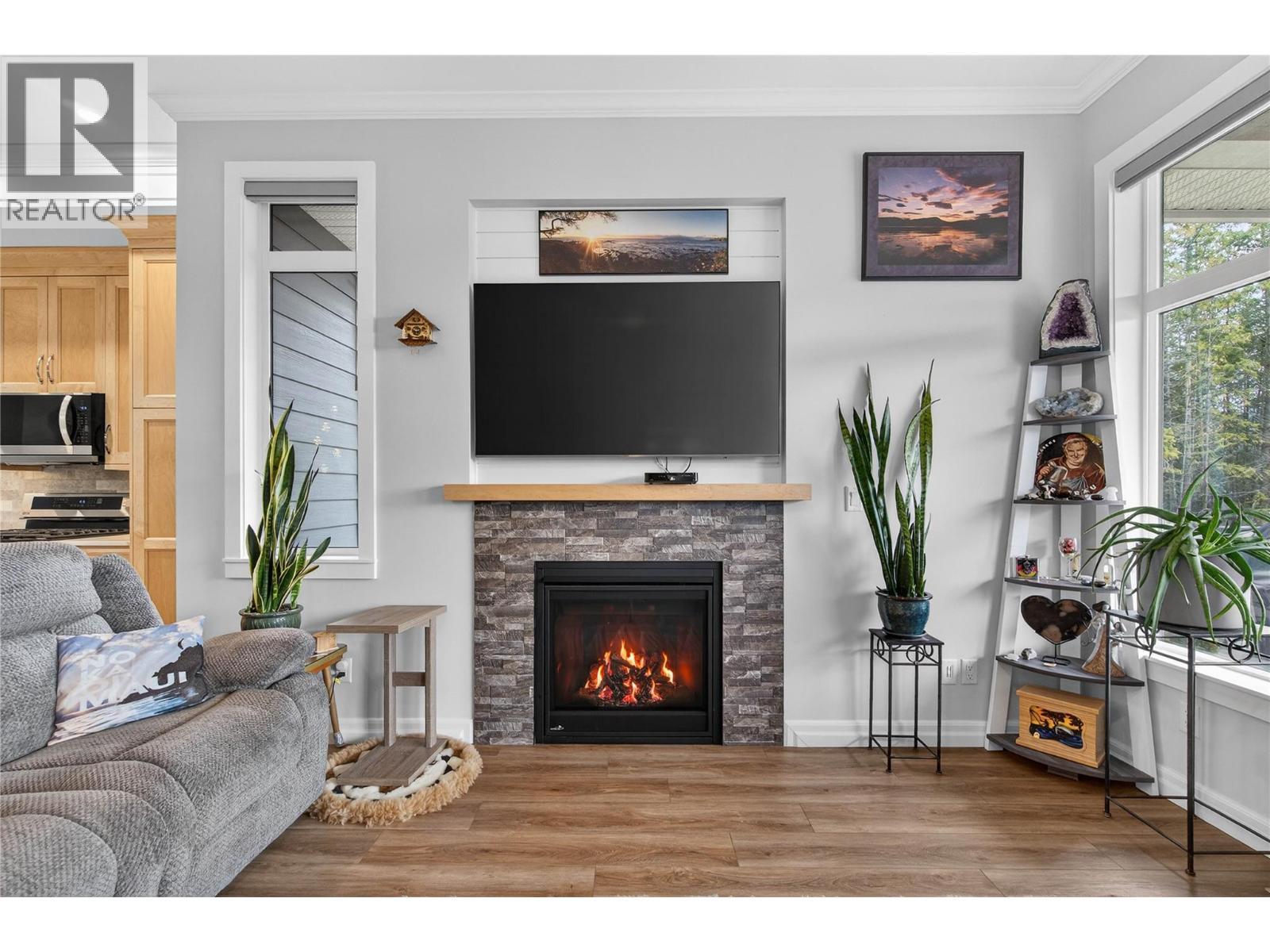 2715 Golf Course Drive Unit# #6. Blind Bay, British Columbia