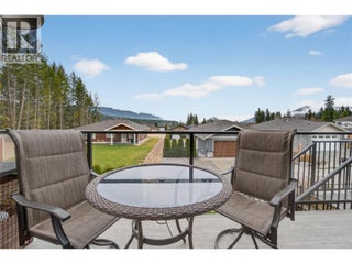2715 Golf Course Drive Unit# #6. Blind Bay, British Columbia