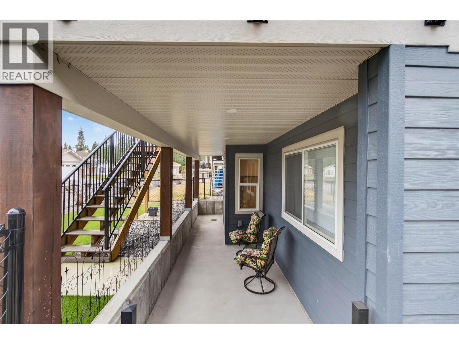 2715 Golf Course Drive Unit# #6. Blind Bay, British Columbia