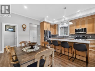 2715 Golf Course Drive Unit# #6. Blind Bay, British Columbia