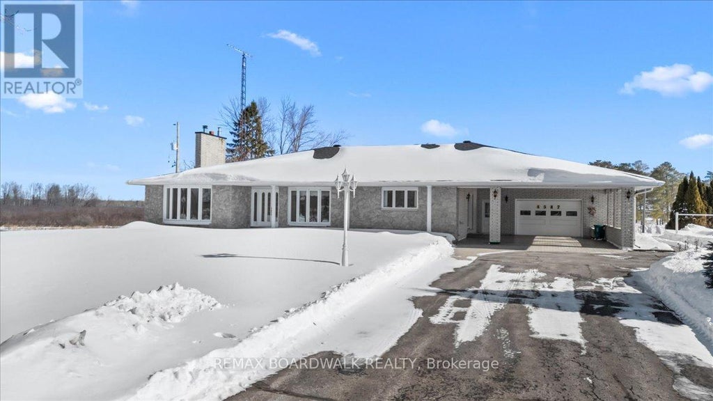 4547 Carlsbad Lane, Ottawa
