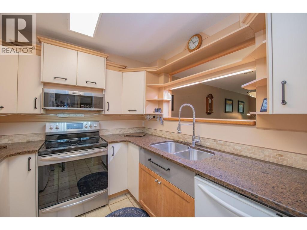 110 Kalamalka Lake Road Unit# 107, Vernon