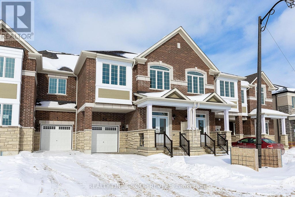 54 Jade Blossom Avenue, Markham (cornell)