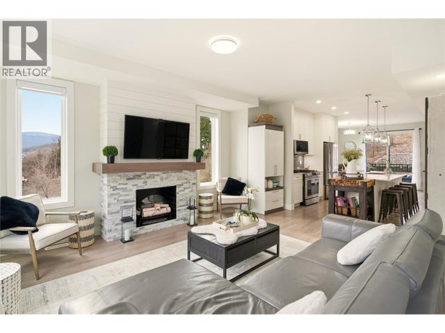 Photo of Listing #10375921