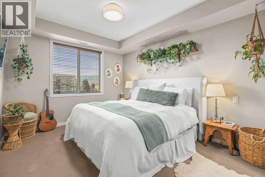 2142 Vasile Road Unit# 307. Kelowna, British Columbia