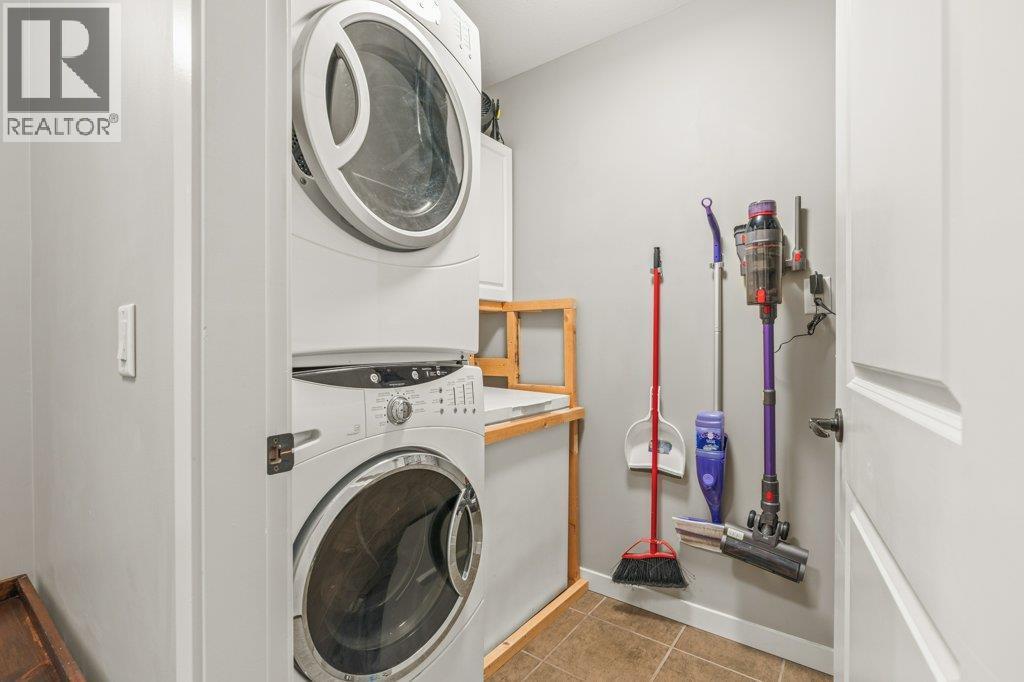 2142 Vasile Road Unit# 307. Kelowna, British Columbia