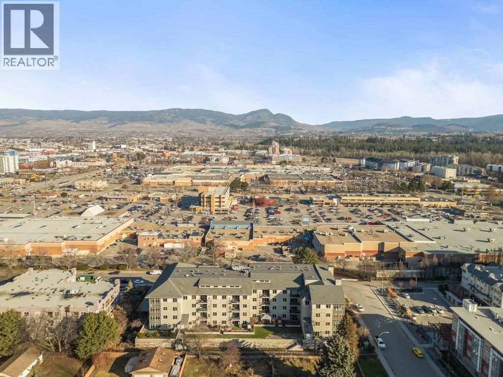 2142 Vasile Road Unit# 307. Kelowna, British Columbia